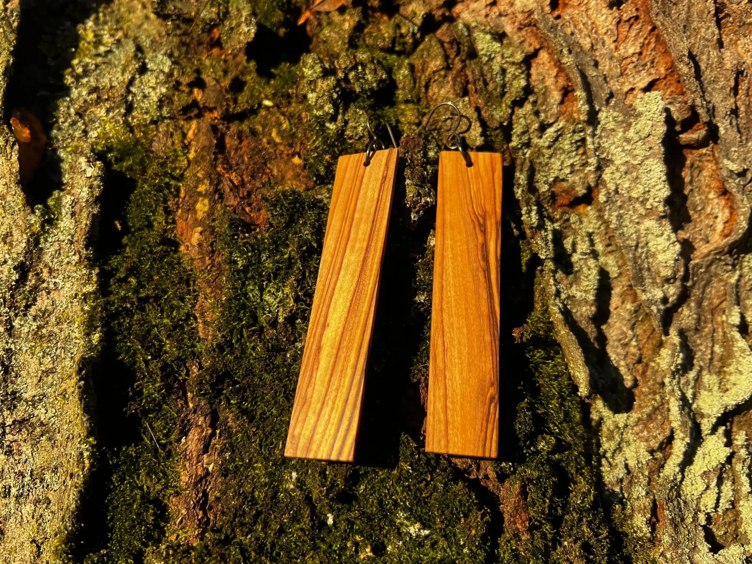 Black and White Ebony Earrings | Large | Ronin Machinewerks