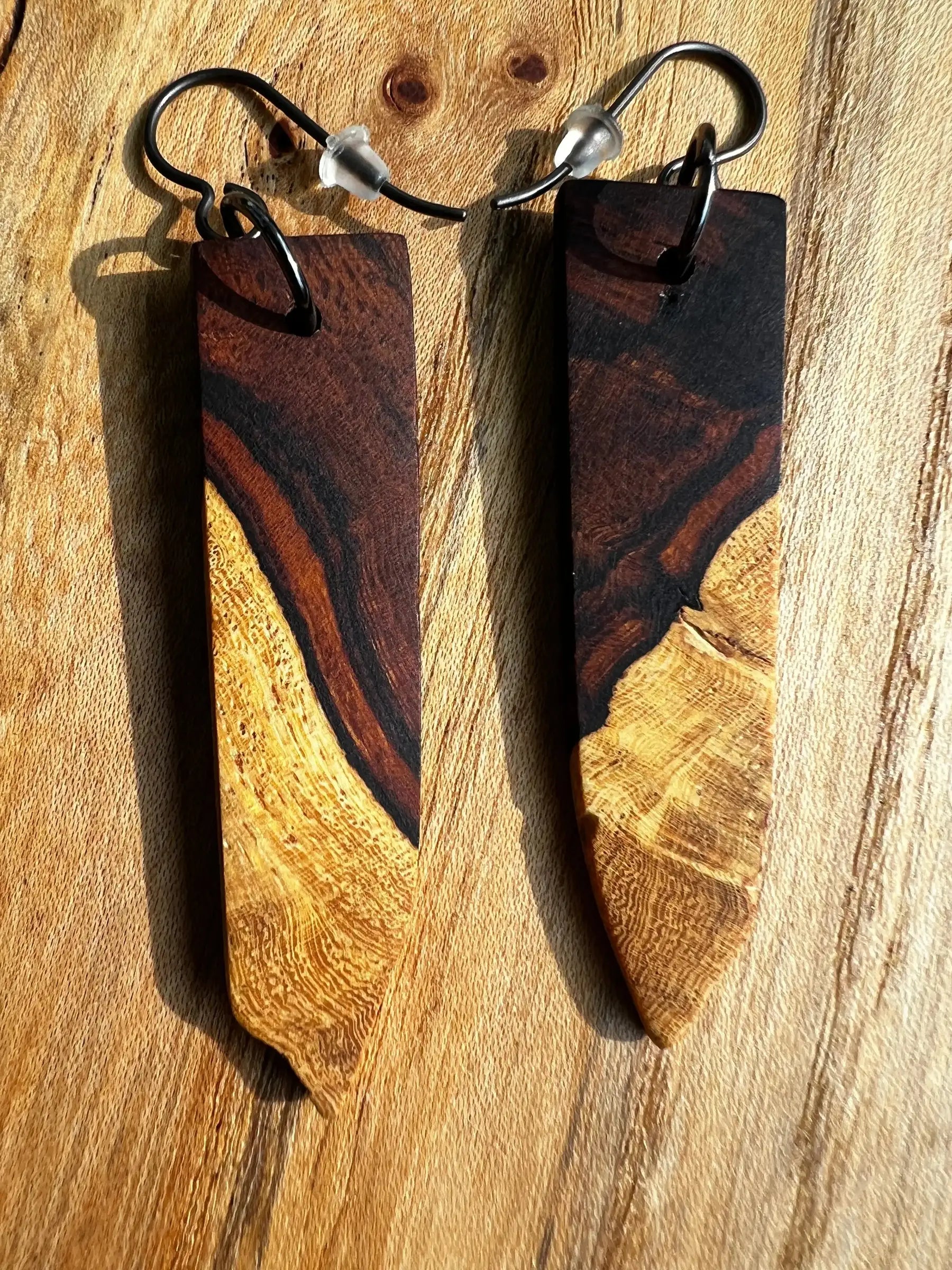 Desert Ironwood Earrings - Ronin Machinewerks Exotic Wood Jewelry