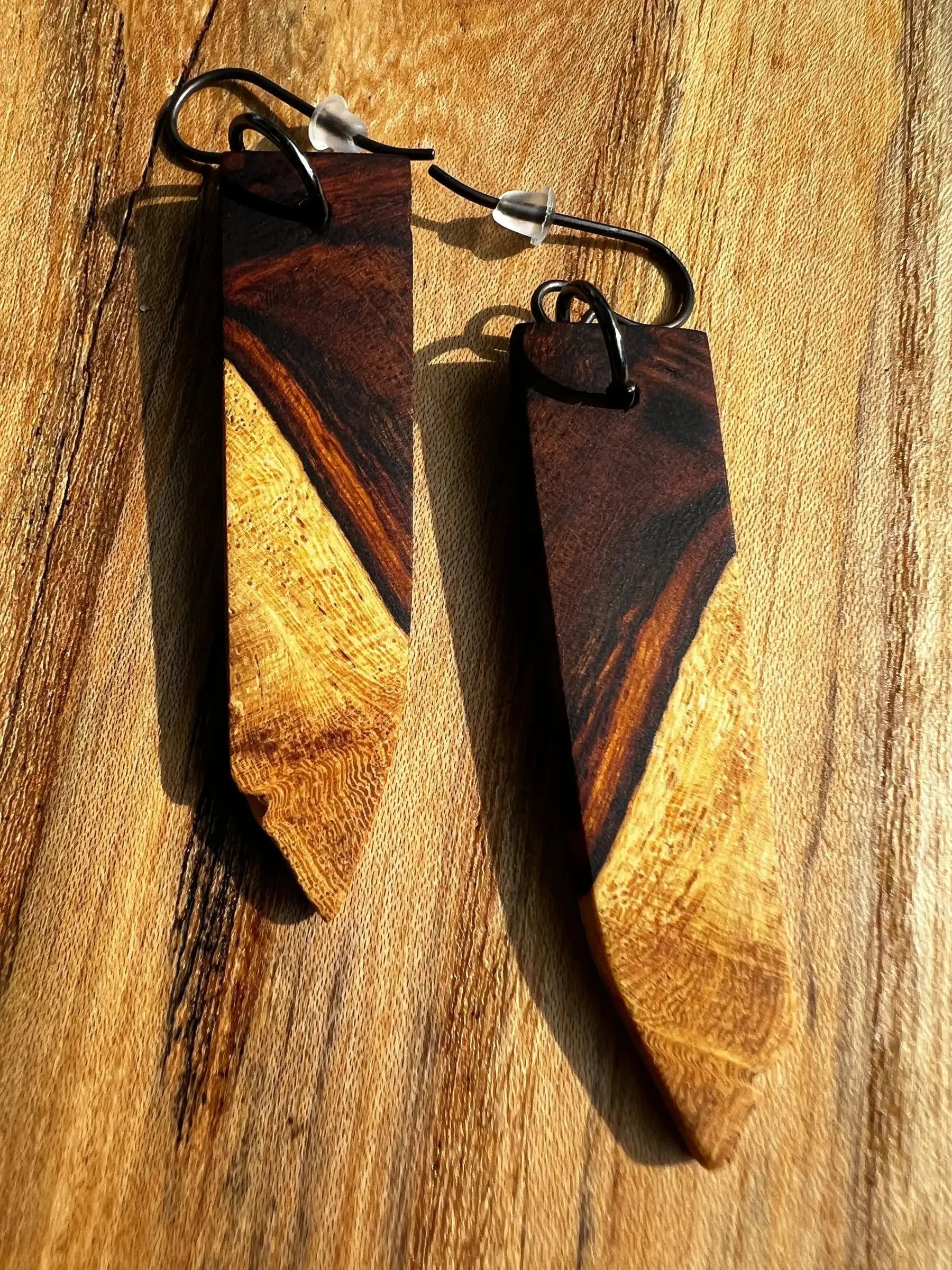 Desert Ironwood Earrings - Ronin Machinewerks Exotic Wood Jewelry