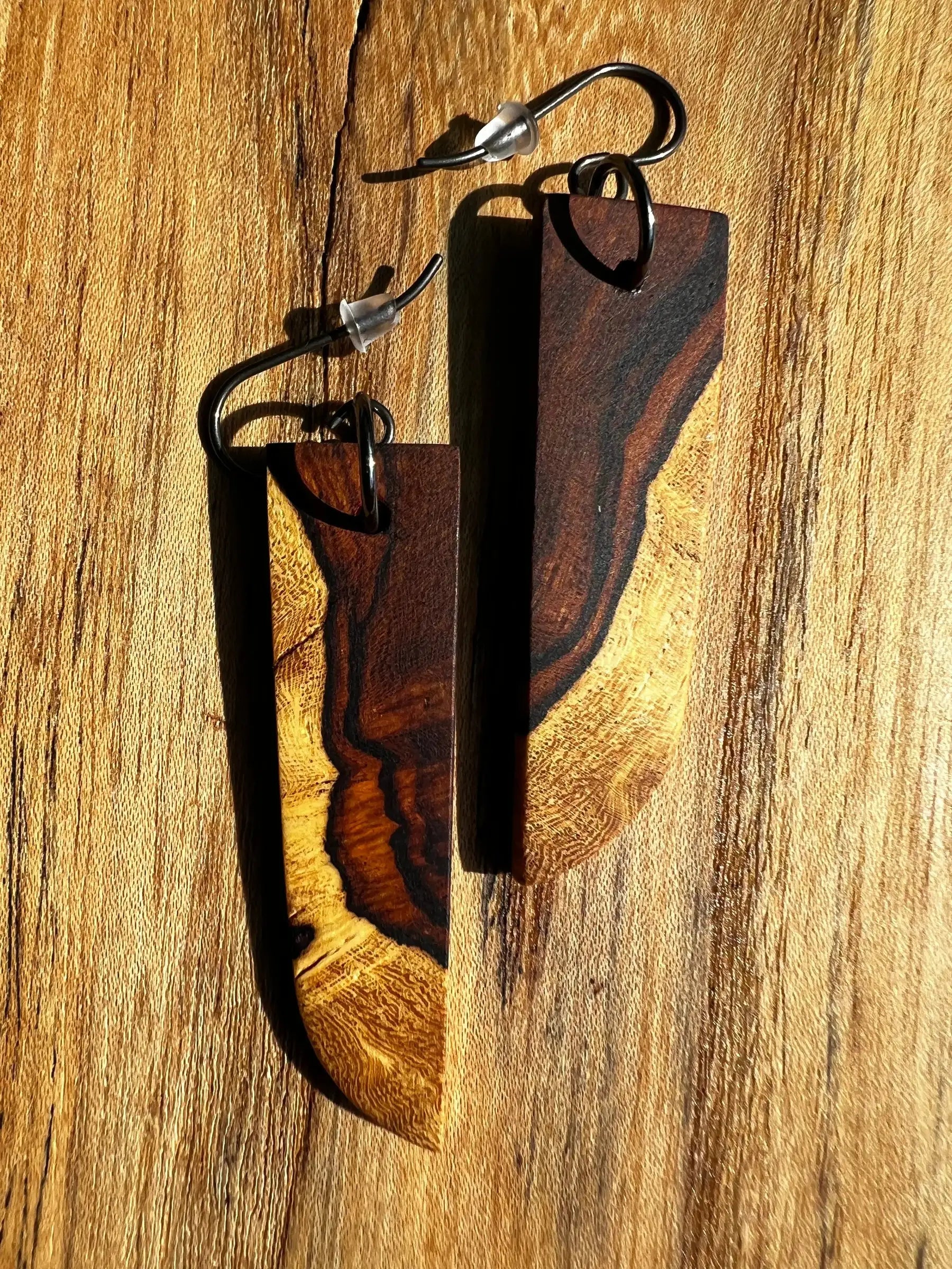 Desert Ironwood Earrings | Medium | Ronin Machinewerks